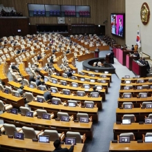 [포토] 金 총리 " 재건축·재개발 금기어 아냐...민간 재개발 공급도 중요"