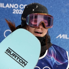 '두가지 기록' 쓴 여고생 스노보더 최가온, 설상 첫 금메달…'기적을 만들다'