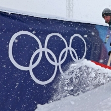 유승은 출전 스노보드 슬로프스타일 폭설 연기…18일 밤 10시30분 재개(종합)