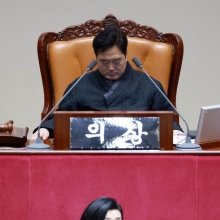 [포토] '피곤한 필리버스터'