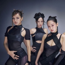 블랙핑크 '데드라인' 발매 첫날 146만장 판매…YG "추가 제작"