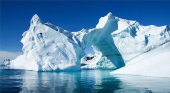 "불어난 물의 양 엄청나"…세계 최대 '거대 빙산' 녹았다