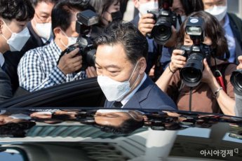 [포토]현충원 참배 마친 김오수 검찰총장
