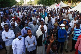 아프리카 수단서 쿠데타…총리 등 구금·인터넷 차단(종합)