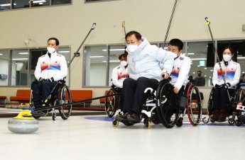 오영우 차관 장애인 국가대표 훈련 격려