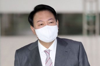 민주당 "尹, 후쿠시마 오염수 방류 반대 안 해"…국힘 "거짓 선동 눈물겹다"