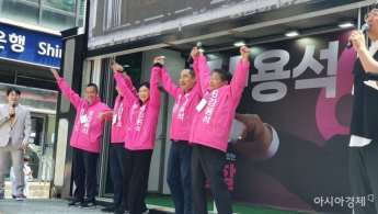 대혼전 경기지사 선거… 강용석 '먹히는 공약' 효과 때문?