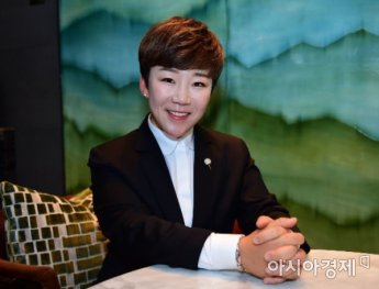 [인터뷰] 신지애 “‘이기는 법’ 익숙한 한국 골프, 윤이나 사건 돌아봐야”