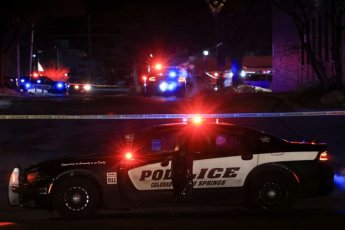 美 콜로라도 성소수자 클럽서 총격...5명 사망·18명 부상