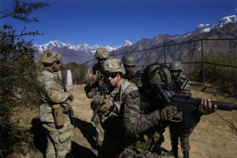 美-인도, 中 접경지역 인근서 합동 군사훈련…中 세력확대 견제 