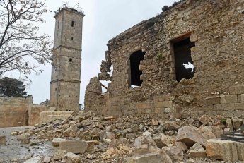 지진에 세계문화유산도 '와르르'…로마시대 고성도 무너졌다