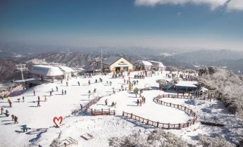 "스키시즌 피날레"…휘닉스 평창, 26일 운영 종료