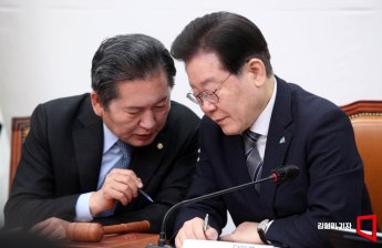 민주당 최고위 등장한 '김어준표 여론조사'