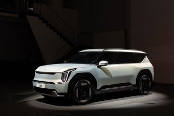 기아 전기 SUV EV9 디자인 공개…"공간감 ↑"
