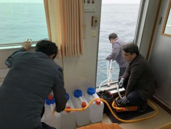 일본후쿠시마원전 오염수방류 대비 … 울진군 주변해역 환경방사능 조사
