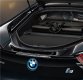 BMW·루이비통, i8 맞춤형 여행가방 세트 공동 제작