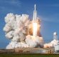 우주 이민 시발탄 성공…머스크의 '펠컨 헤비' 우주 발사 성공