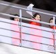 [ST포토] 한반도기 흔드는 북한 응원단