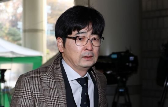 탁현민 '불법 선거운동' 1심 벌금 70만원…"받아들일 것"