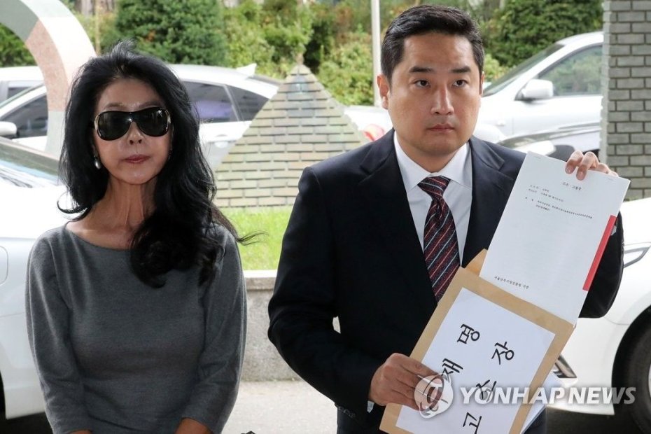 '도도맘 사문서 위조' 강용석, 법정구속…법원 “엄벌 필요”