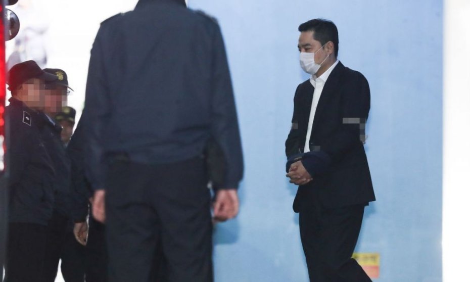 '도도맘 사문서 위조' 강용석, 징역 1년에 불복해 즉각 항소