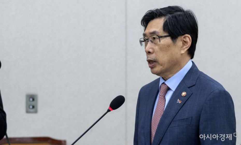 '朴 형집행정지' 검찰 협박 지지자…법무부 "협박·폭력 용납 못 해"
