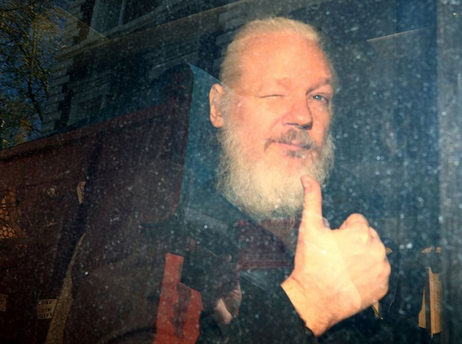 위키리크스 사랑한다던 트럼프…어산지 체포에 "아무것도 모른다"