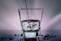 ‘벌컥벌컥’ 물 마시다가 수분중독 발생할 수도