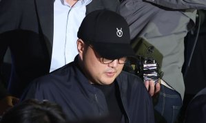 "김호중, 가요계서 영구퇴출해야"…KBS 게시판 불났다