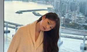 TV만 틀면 나온다 했더니...'전액 현금'으로 137억 고급 빌라 산 여가수