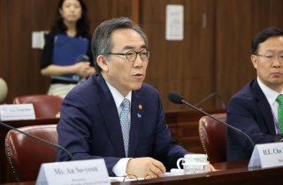 조태열 "韓美日 공조로 국제사회 北 대응 주도"