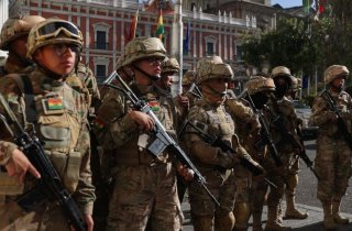 볼리비아軍 쿠데타 시도…대통령궁 무력 진입 후 철수