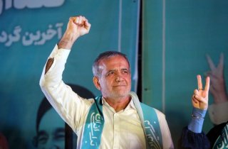 개혁파 페제시키안, 이란 대통령 당선…54% 득표