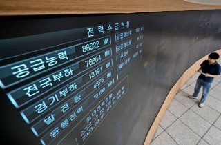 폭염·열대야에 최대전력 역대 최고치…93.8GW 기록