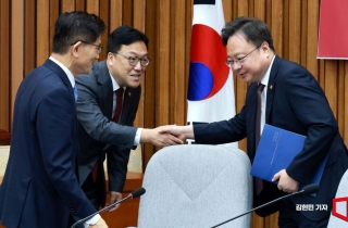 관심 커지는 국민연금 개혁 "실질 소득대체율 논의 포함돼야"