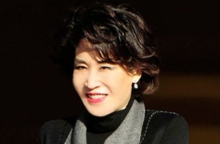 정유경 신세계 회장 승진…'남매경영' 계열분리 본격화