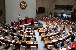 헌정사상 첫 야당 단독 예산안 처리…'4.1조 감액·증액 0원 예산'