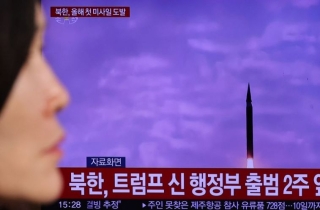 북, 단거리탄도미사일 수발 발사 … ICBM 추가 발사할까