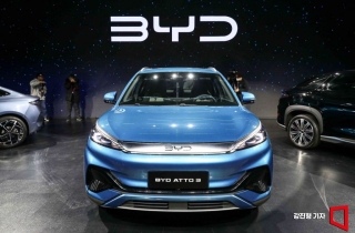 철수설 '솔솔' 도는 GM…'진격'하는 中 BYD 