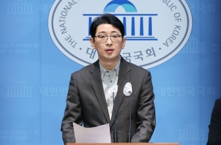 국힘 "법원, 이재명 위헌제청 받아들으면 법치 훼손…신속히 재판 끝내야"