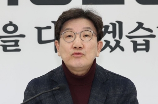 권성동 "이재명 인생이 사기, 답할 가치 없어"…상속세 토론 제안 거절