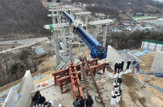 안성 교량 붕괴 원인 밝힌다…정부, 사고조사위 조사 착수