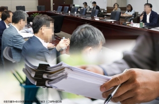 정부지시로 예산 앞당겨 썼는데…공무원에게 날아온 '청구서'