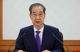 한덕수 "방금 대통령 권한대행 국무총리직 내려놔"