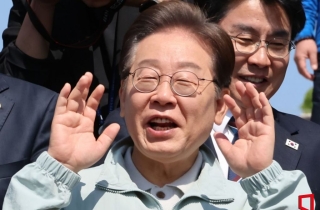 대선 4자대결…이재명 47%·한덕수 23%·김문수 13%·이준석 4% 