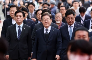  "이재명 재판, 대선 후로 미뤄라"…민주, 대법원장 압박 총공세
