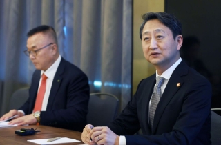 안덕근 "체코 정부, 원전 지연 과도해 두고 보지 않을 것"