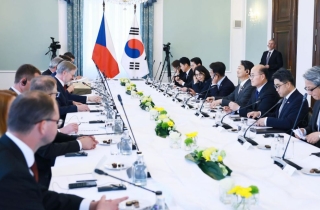 한·체코, 원전·배터리 등 전략 산업 협력…MOU 14건 체결