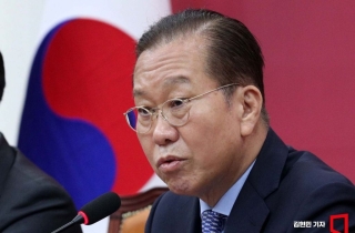 권영세 "김문수 18일까지 단일화 제안, 현실 불가능" 
