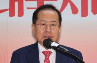 홍준표 "김문수 상임선대위원장 안 맡아…내일 美 출국"